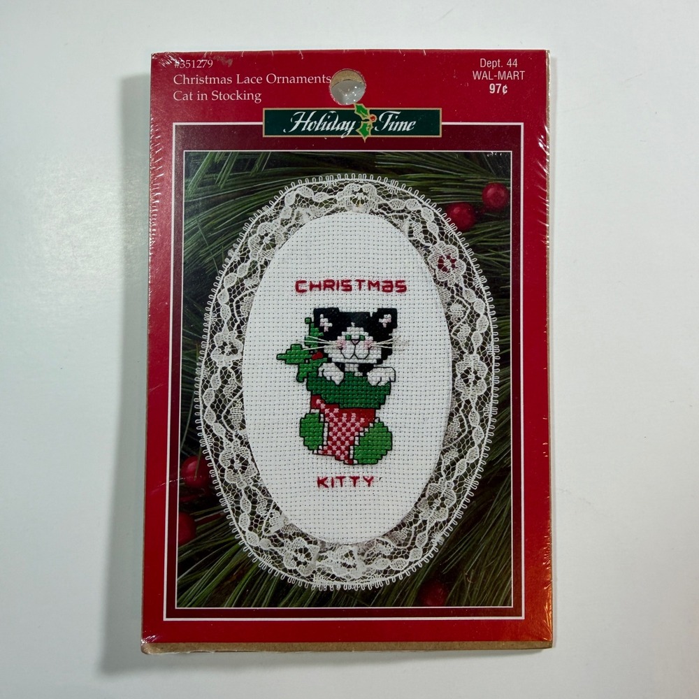 Vintage 1999 Holiday Time Cat in Stocking Christmas Lace Cross Stitch Kit 351279
